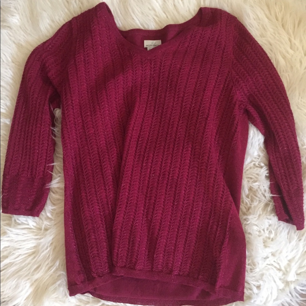 NWOT Rare⭐️Red glitter Jaclyn Smith sweater top